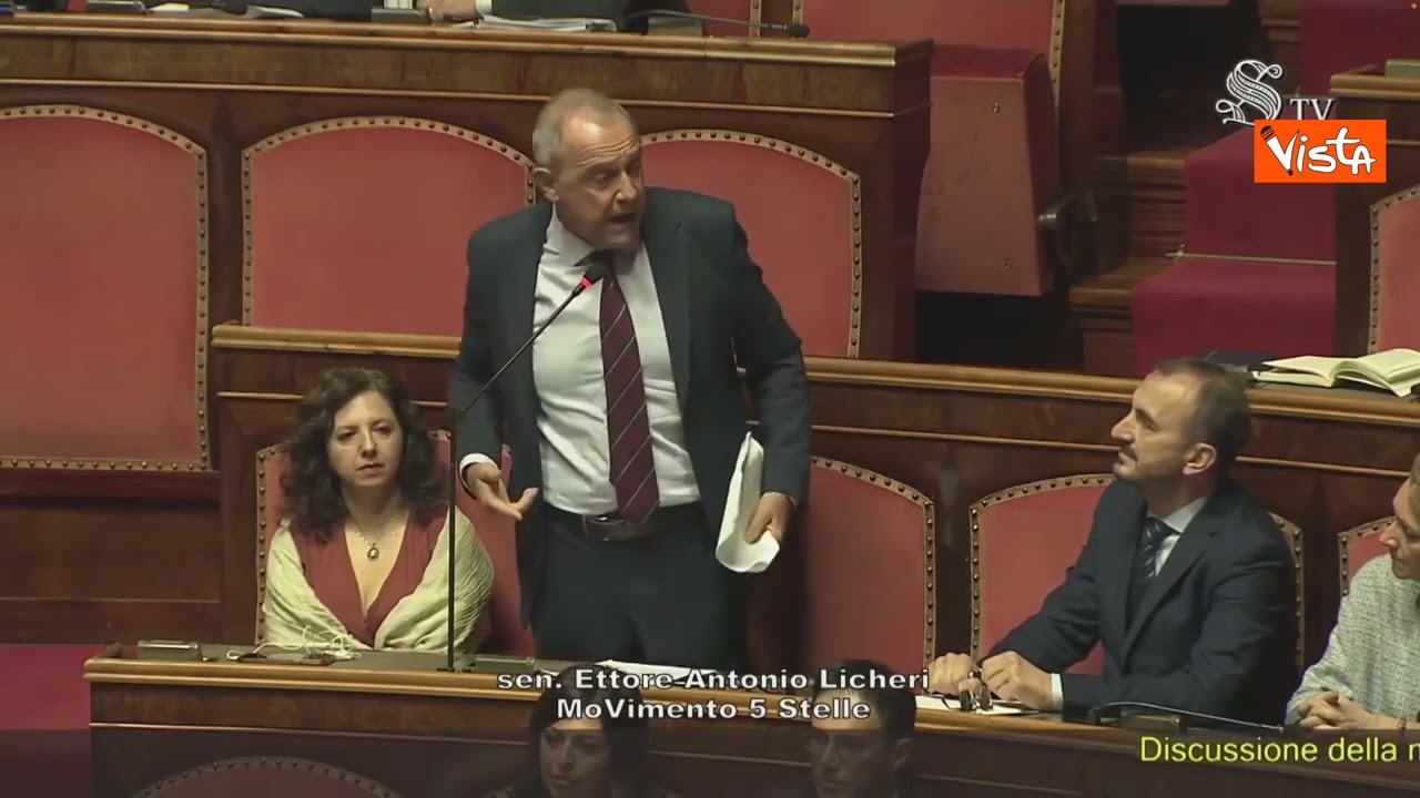 Bagarre al Senato per Daniela Santanchè, Licheri (M5S) alla maggioranza: "Ridete, pagliacci"