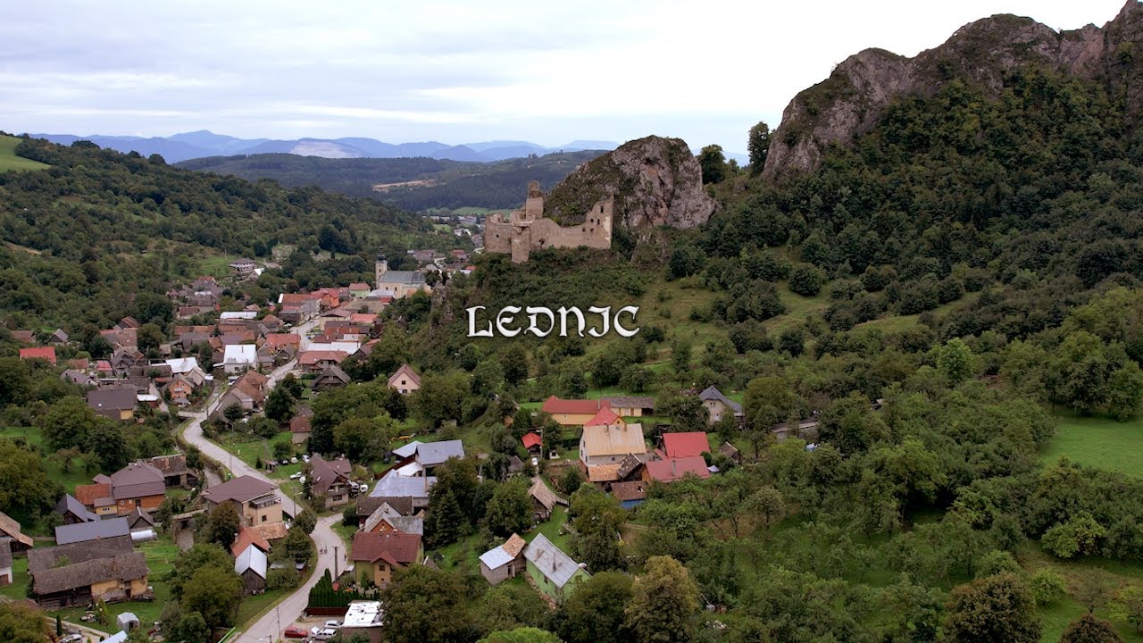 Száll a rege várról várra — Lednic
