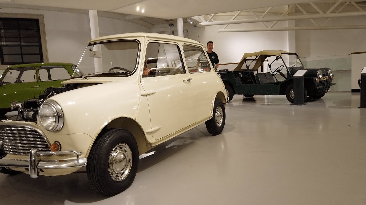 JET Motors visit England and tours British Motor Heritage archive room