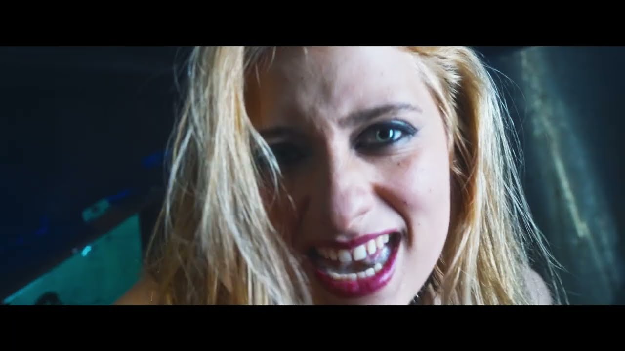 Wayra - Rehén de la moda (video oficial)