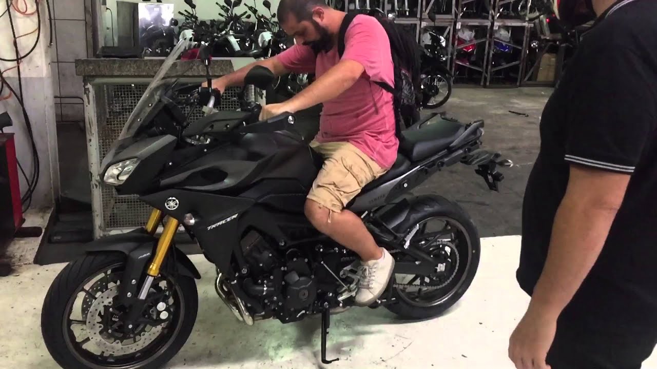 Nova Yamaha MT-09 Tracer. Walkaround dessa bel&iacute;ssima m&aacute;quina