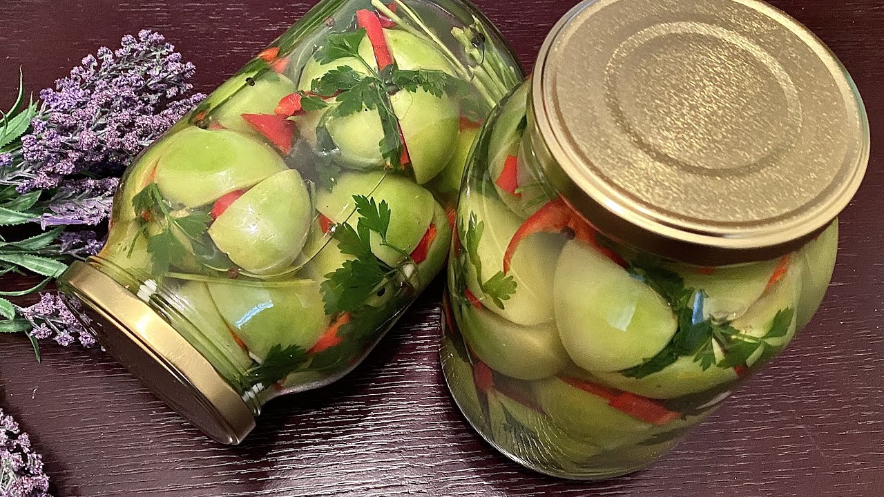 Domate të gjelbërta turshi / Pickled green tomatoes