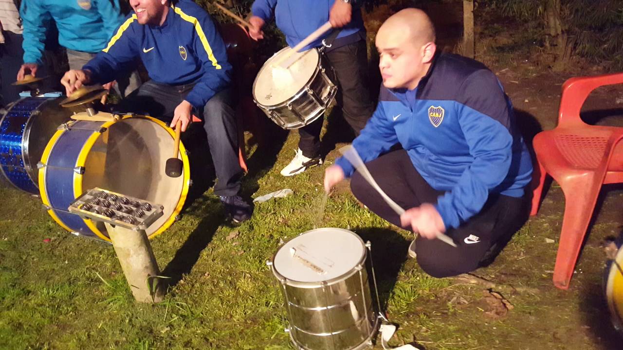 Tocando con mis amigos..