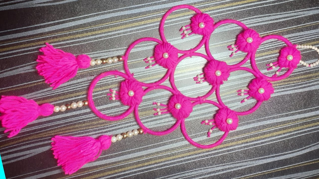  Easy woolen Flowers wall hanging using Old Bengle -Best Out Of waste.