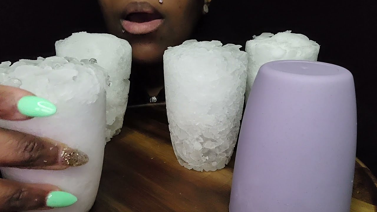ICE CUPS +1 MYSTERY CUP | VLOGMAS DAY 18 | #iceeating #asmr #asmrice