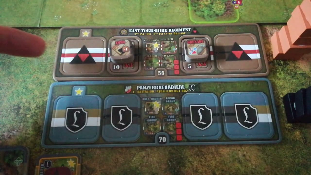 Heroes of Normandie - Solo mode components and set up