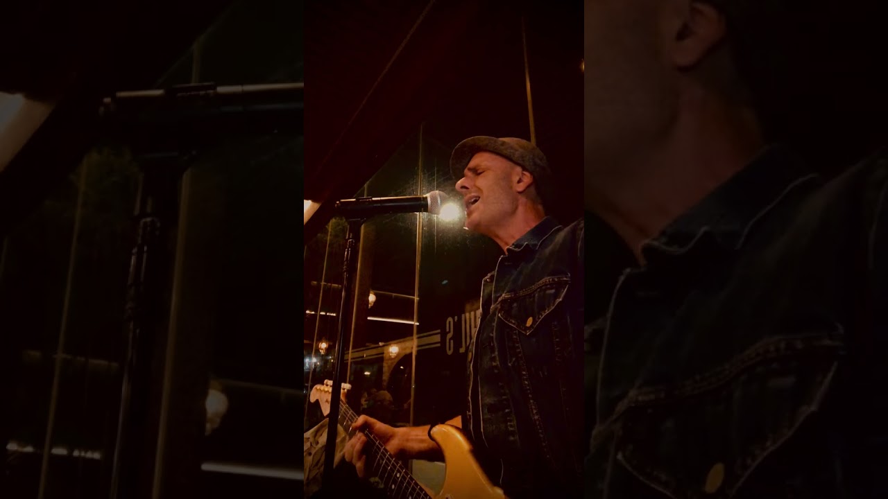 Ain’t no sunshine / Bill Wishes / Davey Woodford cover 
