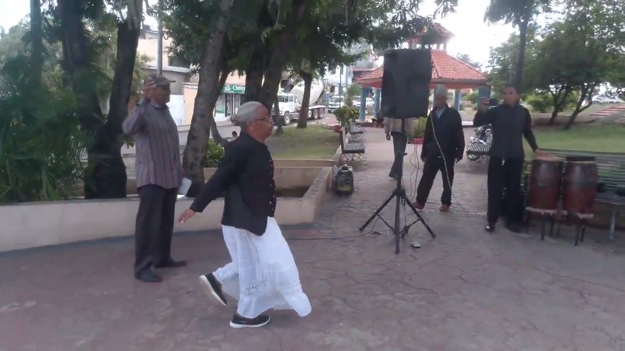 La segunda vez callo la gloria 