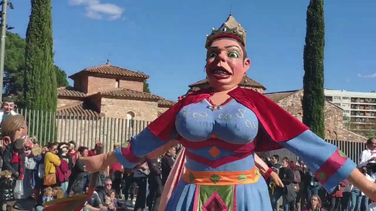 Gegants de Solsona  - Ball dels Gegants Bojos a Culturassa22