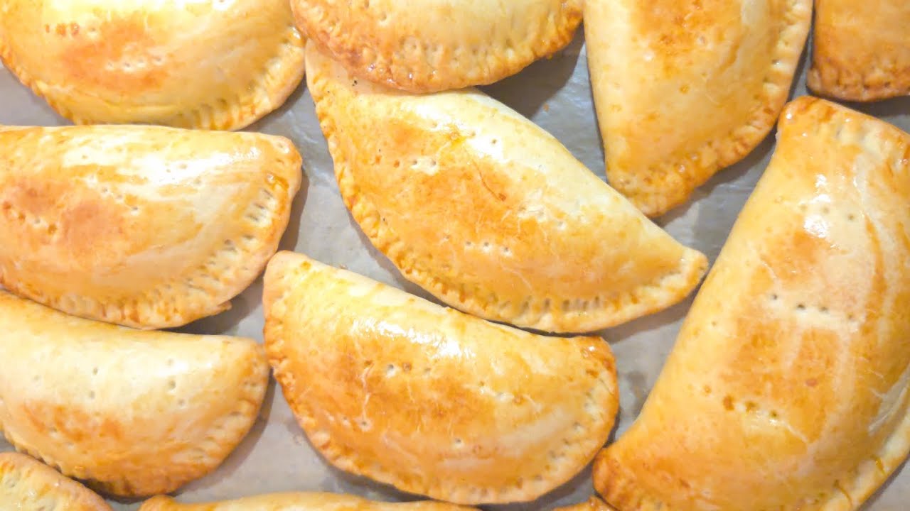 How to make nigerian meat pie (you must try this recipe) 😋 #yummy #food #nigerianpastry #meatpie