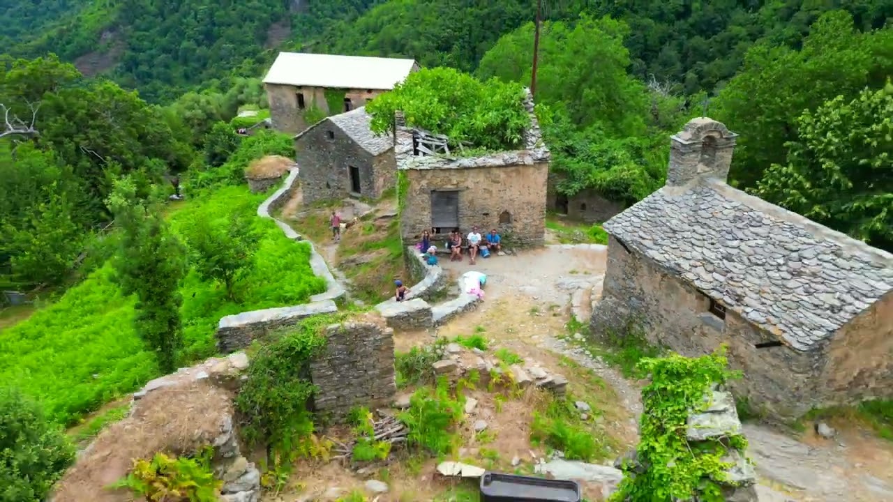 FIUMINALE le village abandonné- la Corse vue du ciel - les richesses du patrimoine naturel Corse
