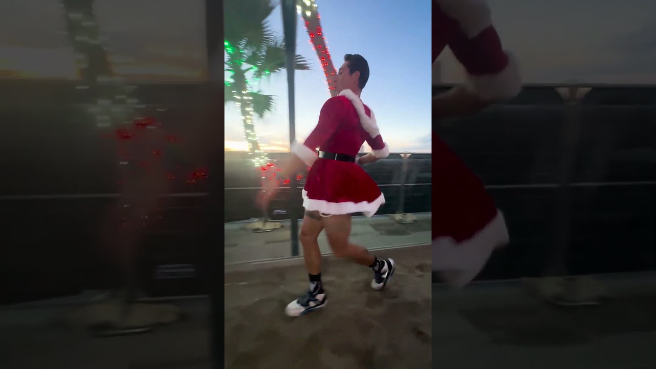 Down the Chimney at Santa Con San Diego 2023