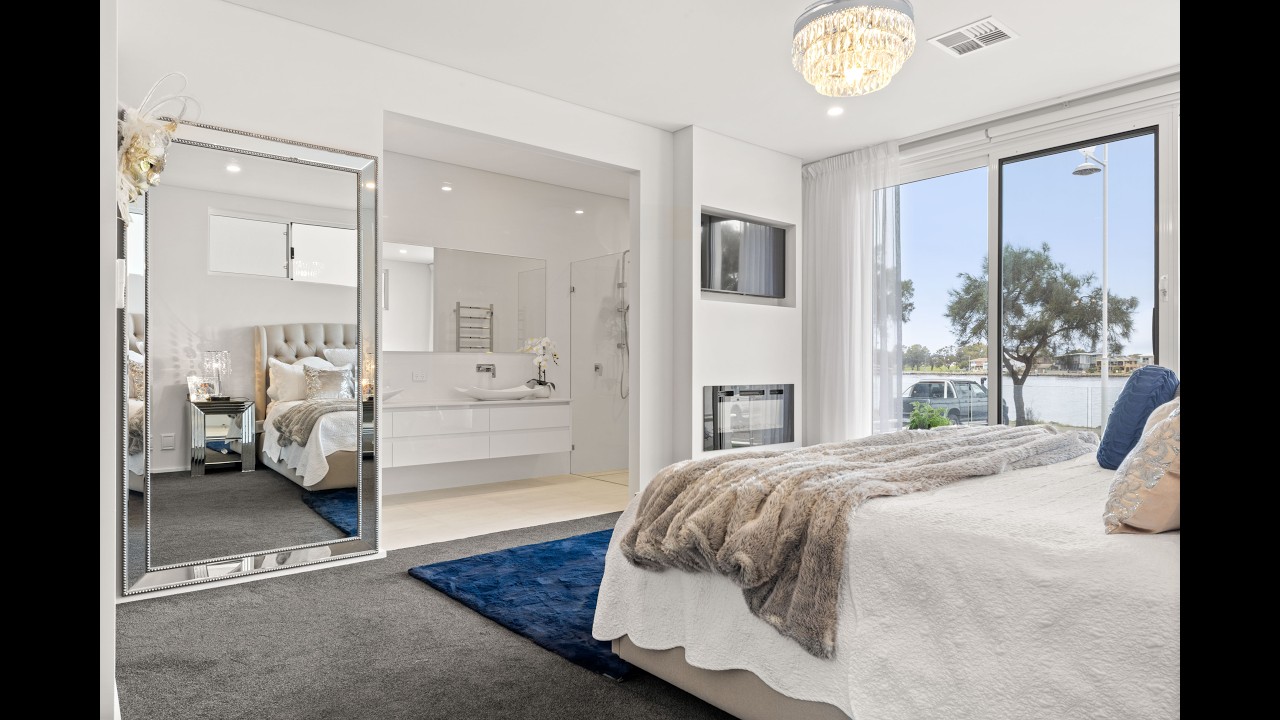 Step Inside This Stunning Reverse Living Home 🏡 | Perth Custom Home Builders