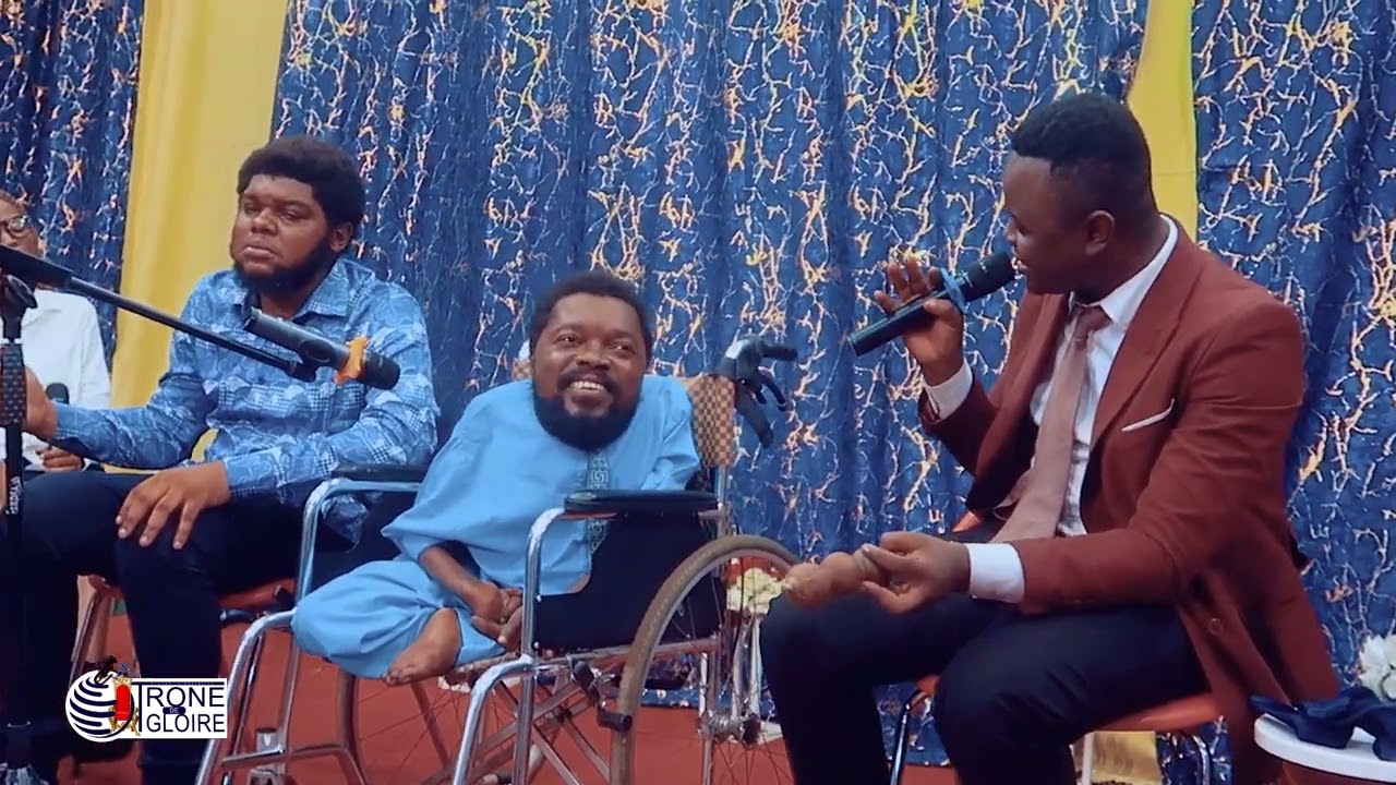 Ronick LUKOMBO feat Jonathan yafu & Boaz kanyinda Worship moment YAHWEH KUMAMA