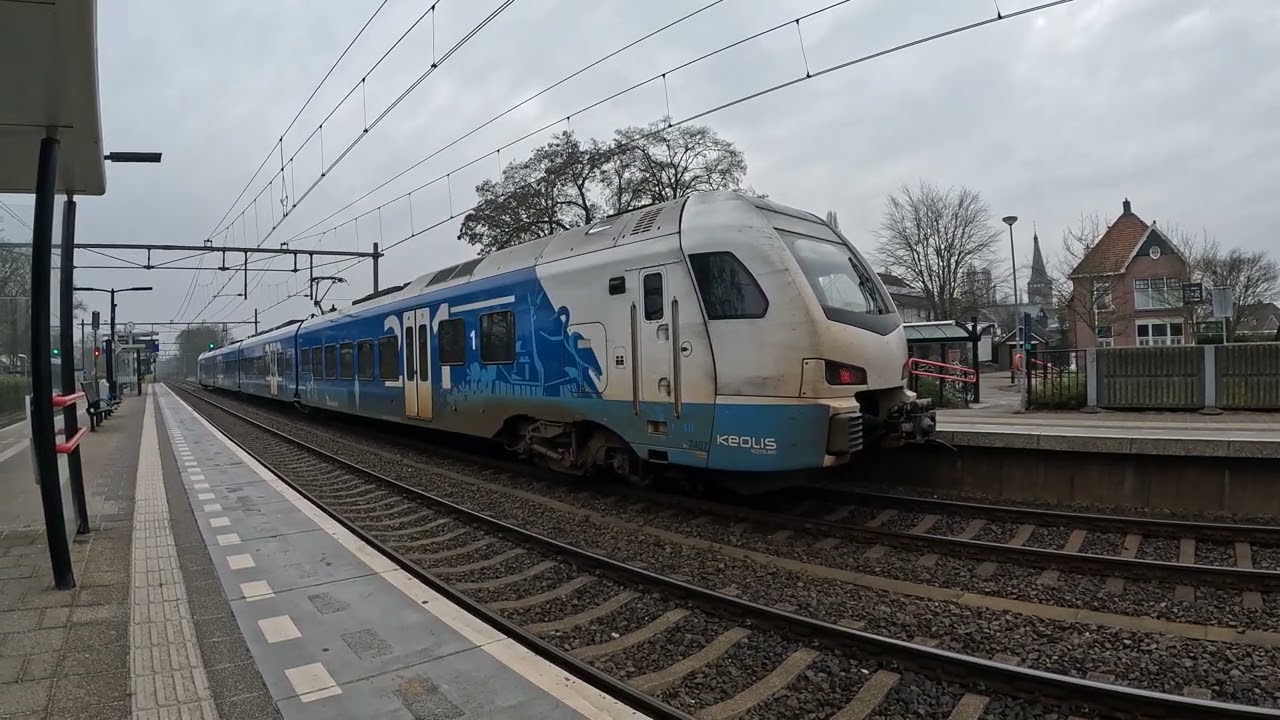Treinen op station Wierden