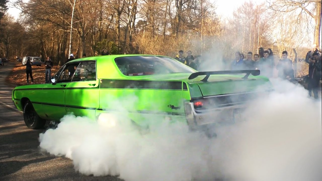 Muscle Cars leaving a Car Show 2016 [part 2]