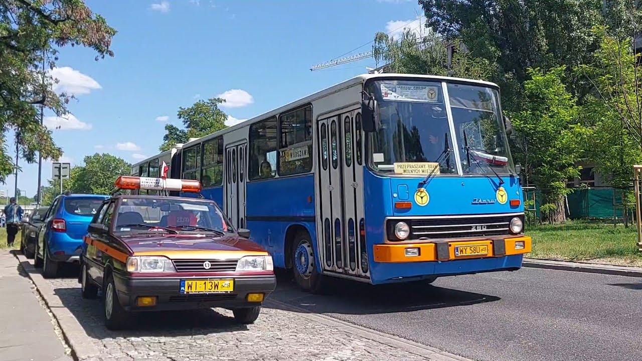 Parada zabytkowych autobusów noc muzeów 2024