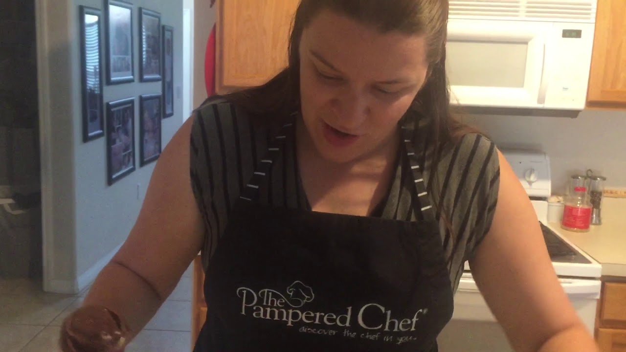 Pampered Chef Easy Accent Decorator