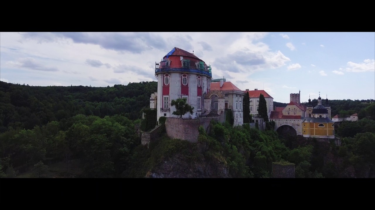 Vranov nad Dyjí 4K 2017,  Vranovská přehrada (Drone, Dji Mavic, zámek, dam, water power plant)