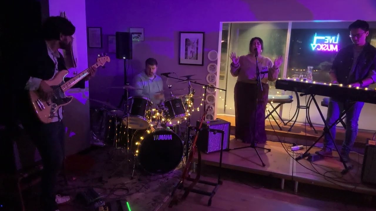 Feel it Still - Portugal. The Man - The Florals