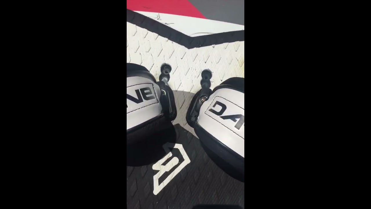 WEIRD FOOTSTRAP POSITION THAT WORKS! - WINDSURF LIKE THE PROS | DELTA WINDSPORTS