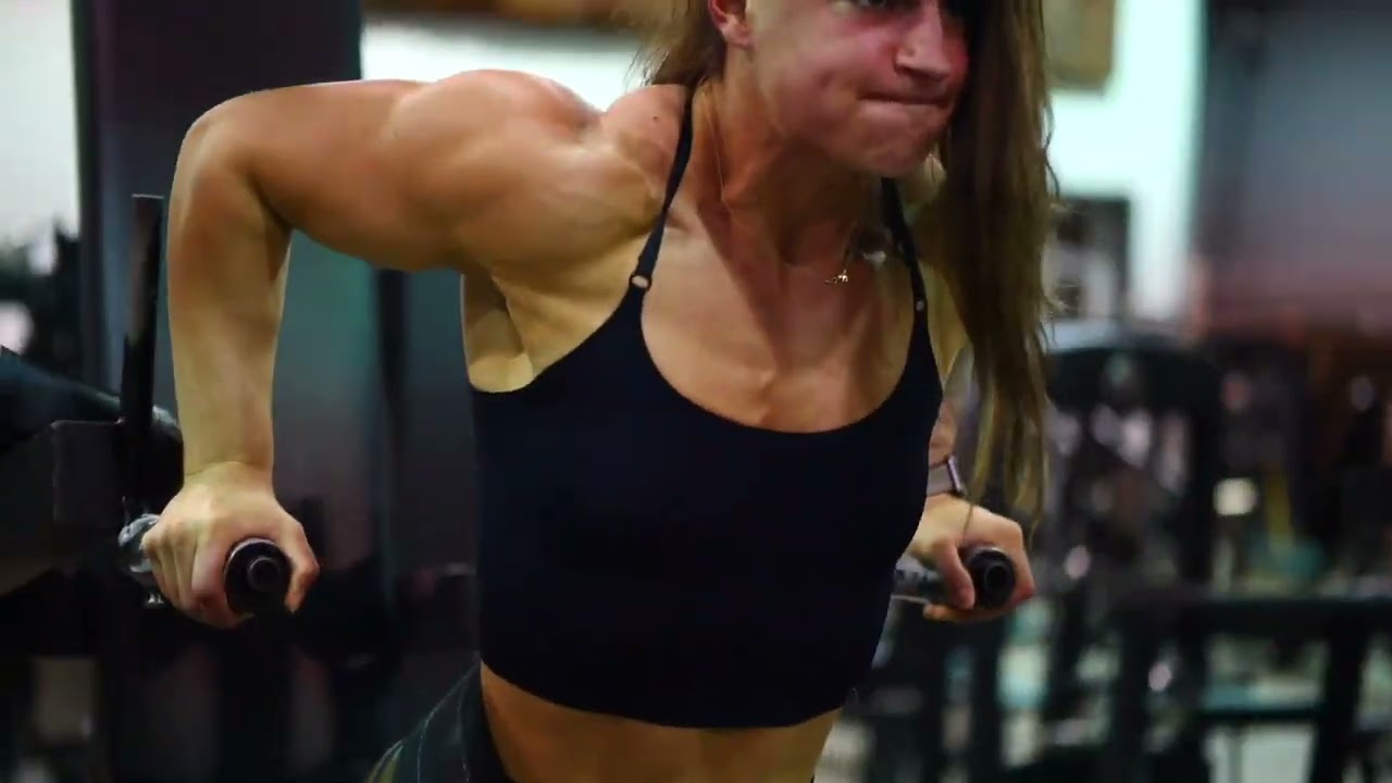 Pro Goals Pro Mentality - Liv Roth and Olivia Gravengaard