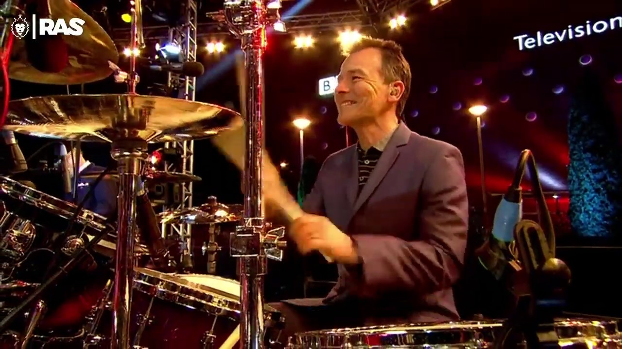 Madness - 2013 - One Step Beyond (Live Goodbye Television Centre)