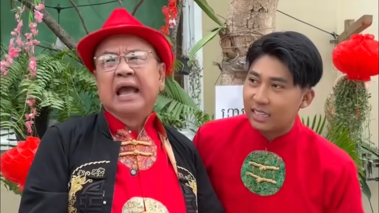 ហេងចូលហេង….!  នំប៉ាវហុងកុង