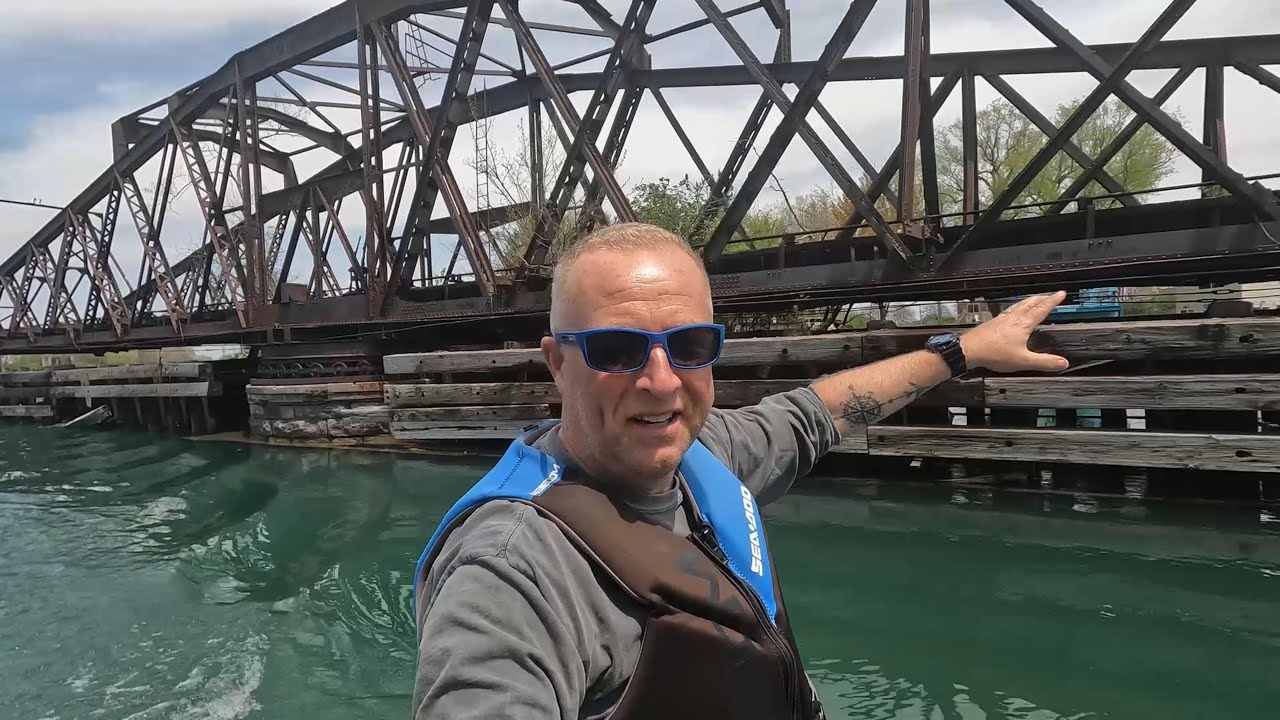 Exploring the Erie Canal on a Sea Doo - Tonawanda NY