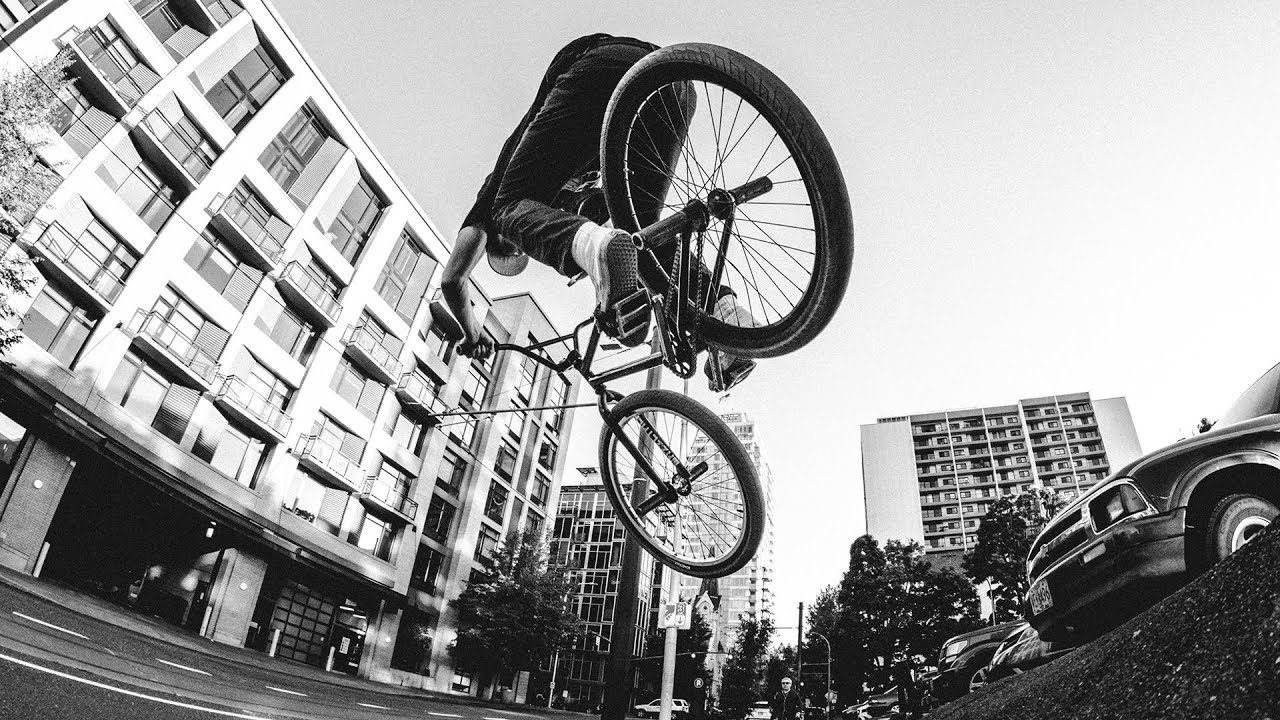 FGFS - Matt Reyes (Pump Up The Jam)