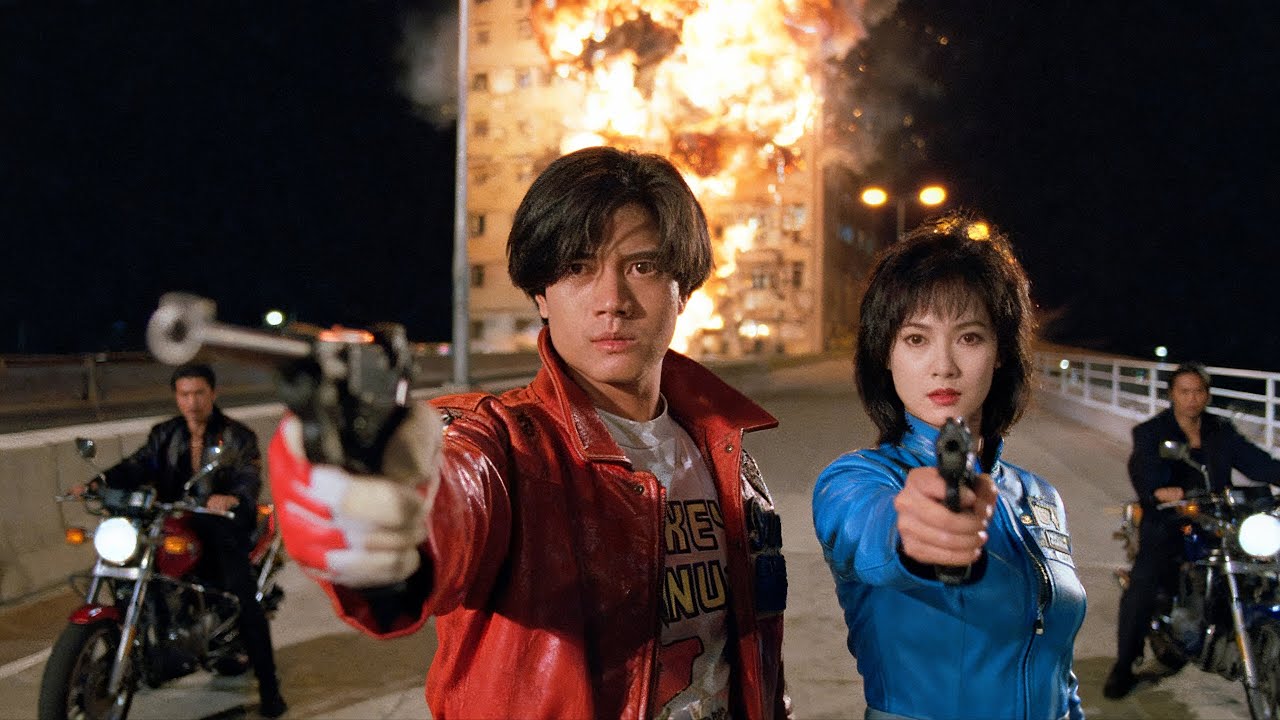 Classic action comedy: goofy guy poses as HK gang boss, hunted by the underboss