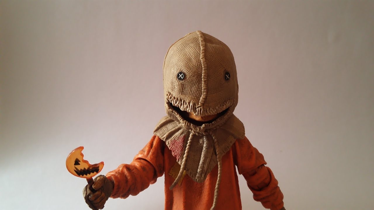 NECA TRICK ' R  TREAT ULTIMATE SAM FIGURE