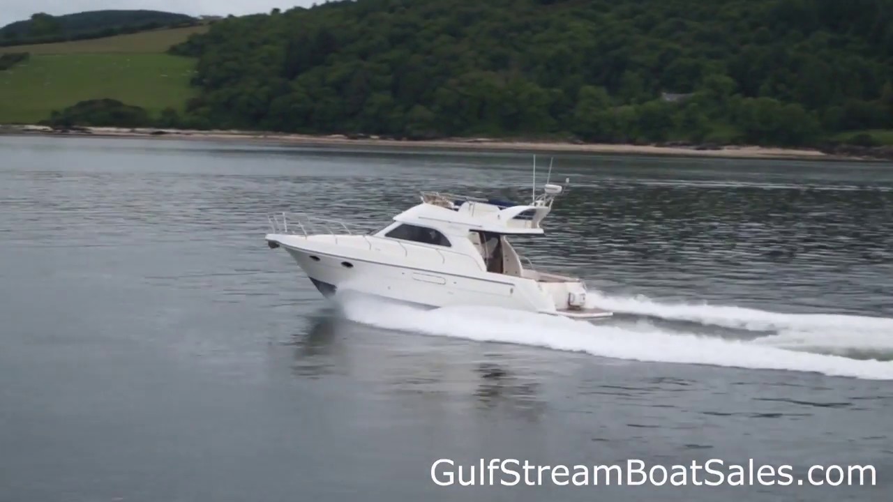 Astinor 1150 Flybridge продаётся в Великобритании — обзор и тест на воде от GulfStream Boat Sales
