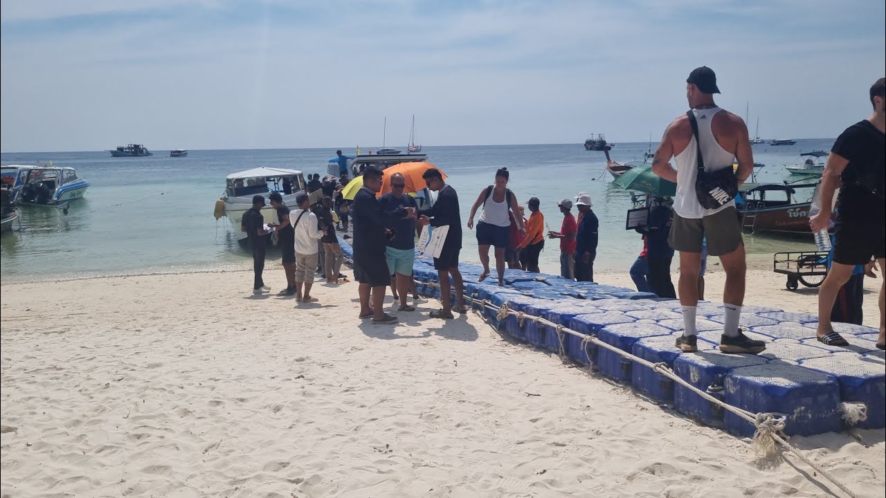 Arrived - Pattaya Beach, Ko Lipe, Thailand
