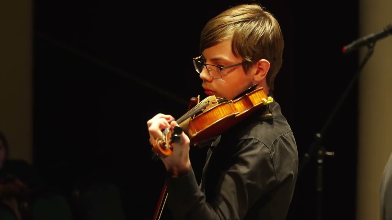 J. Haydn. violinkonzert in G dur(1mov) Kirill Nelubov