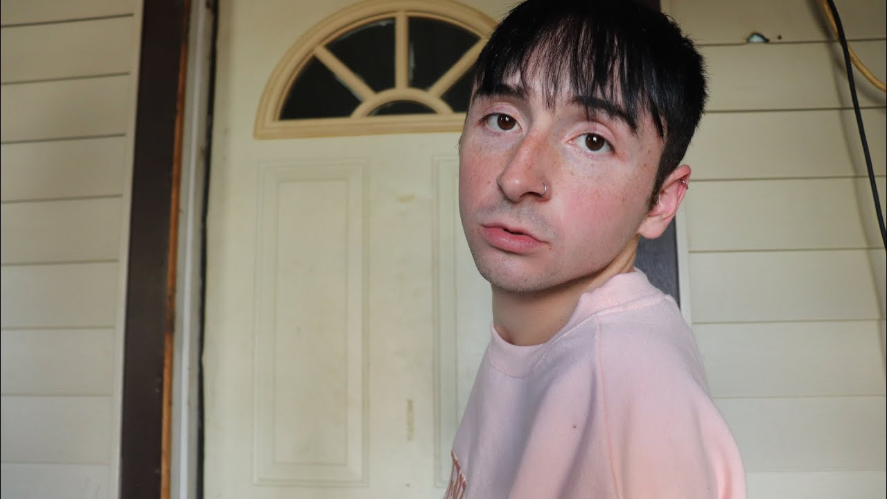 Gus weathers house tour