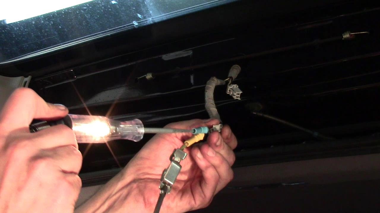 Acura MDX- No 3rd Brake Light Diagnose + Repair