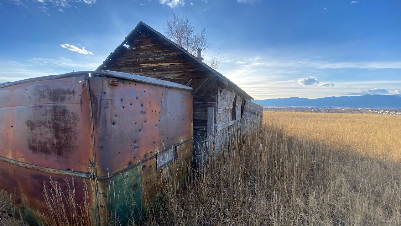 Farmhouse on the Edge of Nowhere