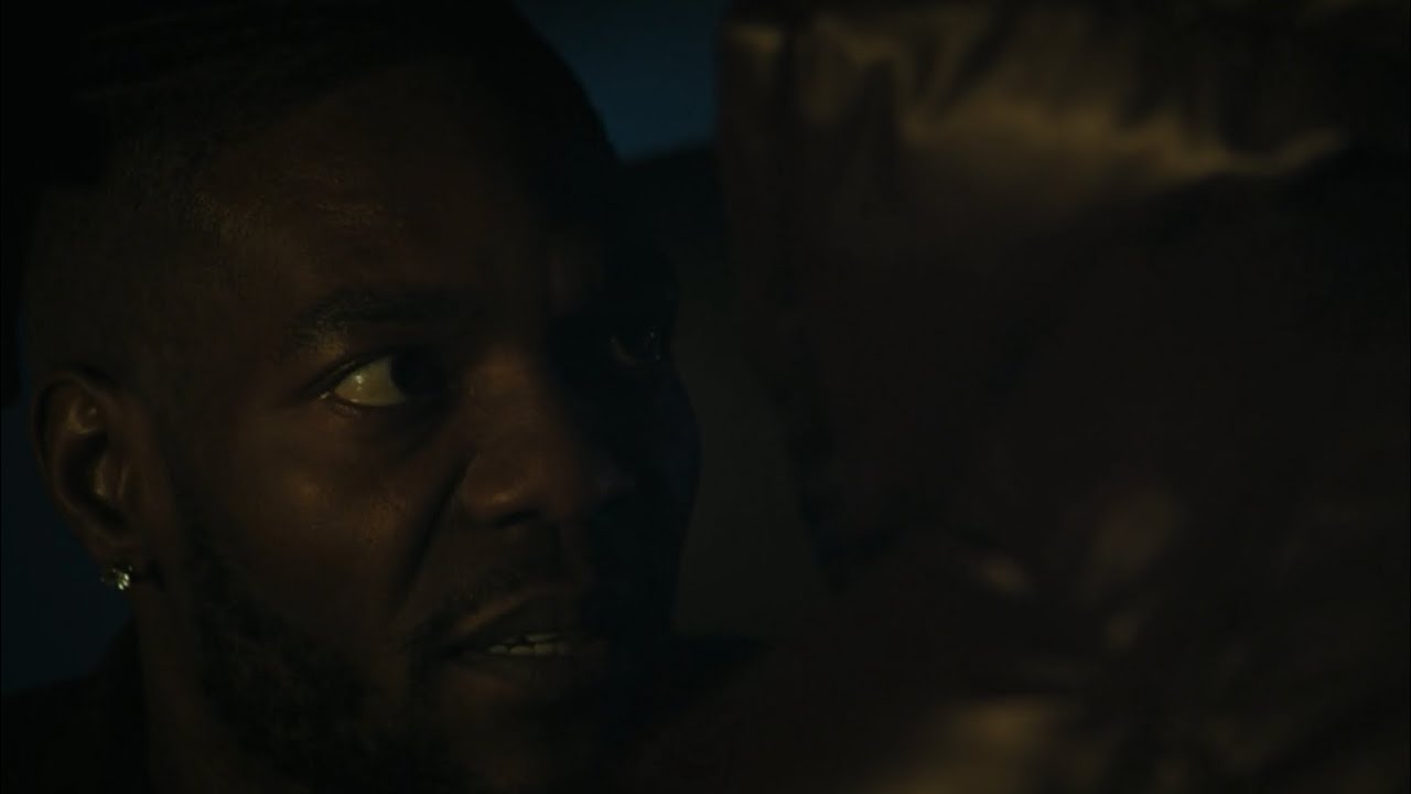 The Chi: Smitty Threatens Reg (S8x07)