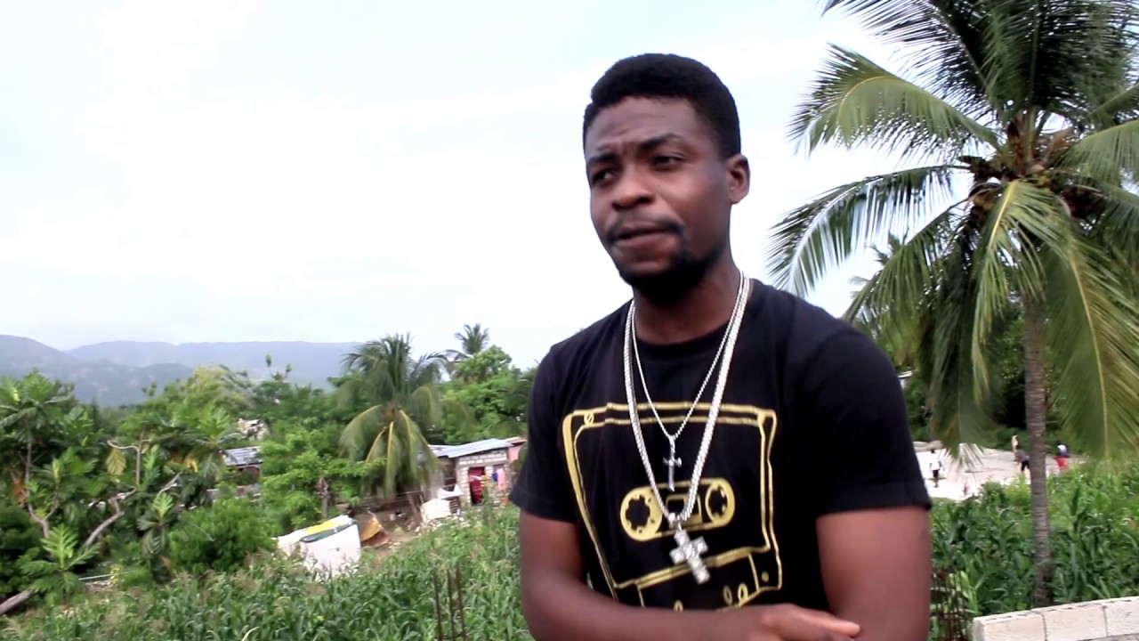 EDEM TRAVAY /YOUNG TCHINO (Ceci n'est pas une video)