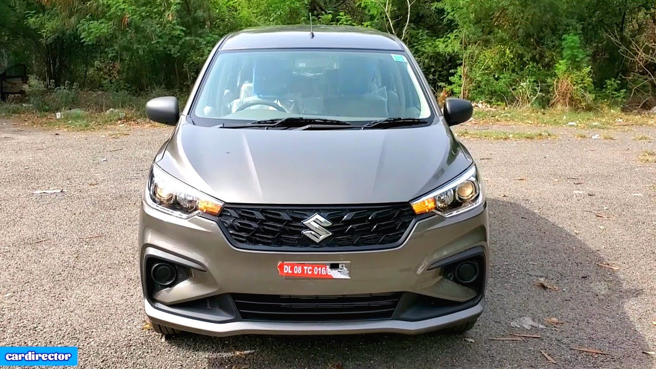 Maruti Suzuki Ertiga LXi 2022 | New Ertiga 2022 Base Model | ₹8.35 Lakh MPV | Real-life Review