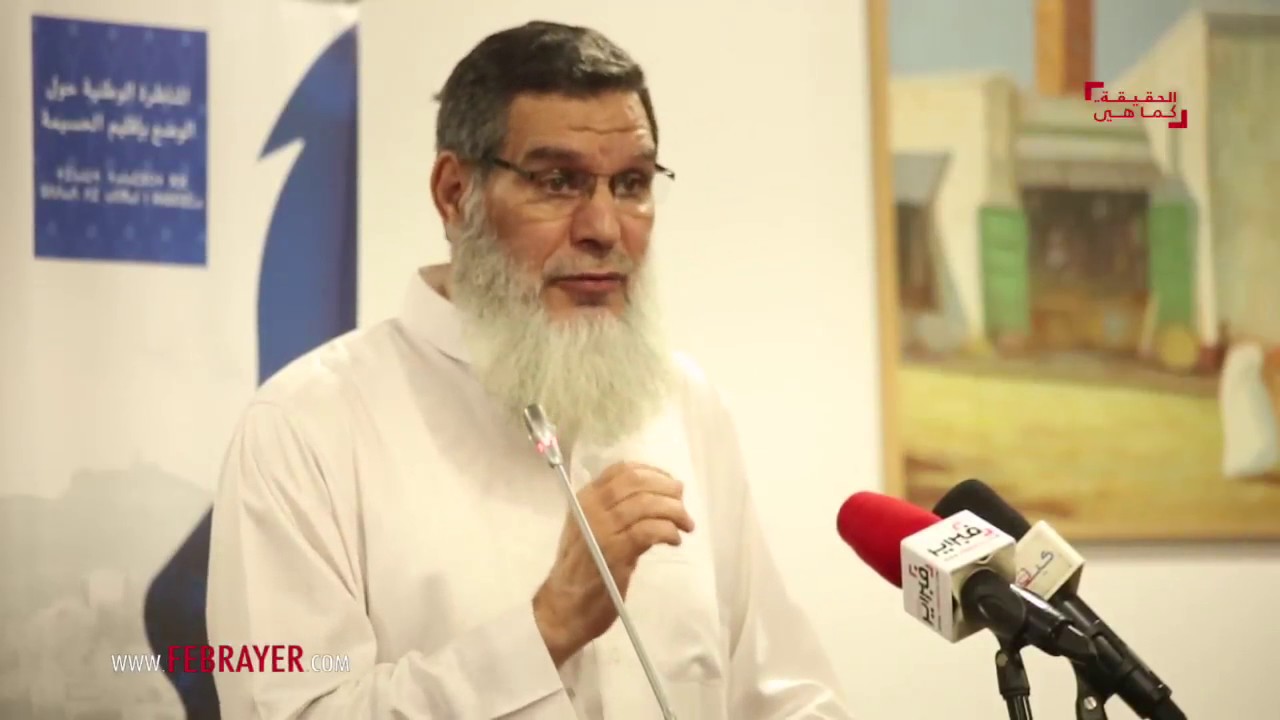 شاهد كيف رد الفيزازي على مناضلي حراك الريف حينما طردوه ! | فبراير تيفي