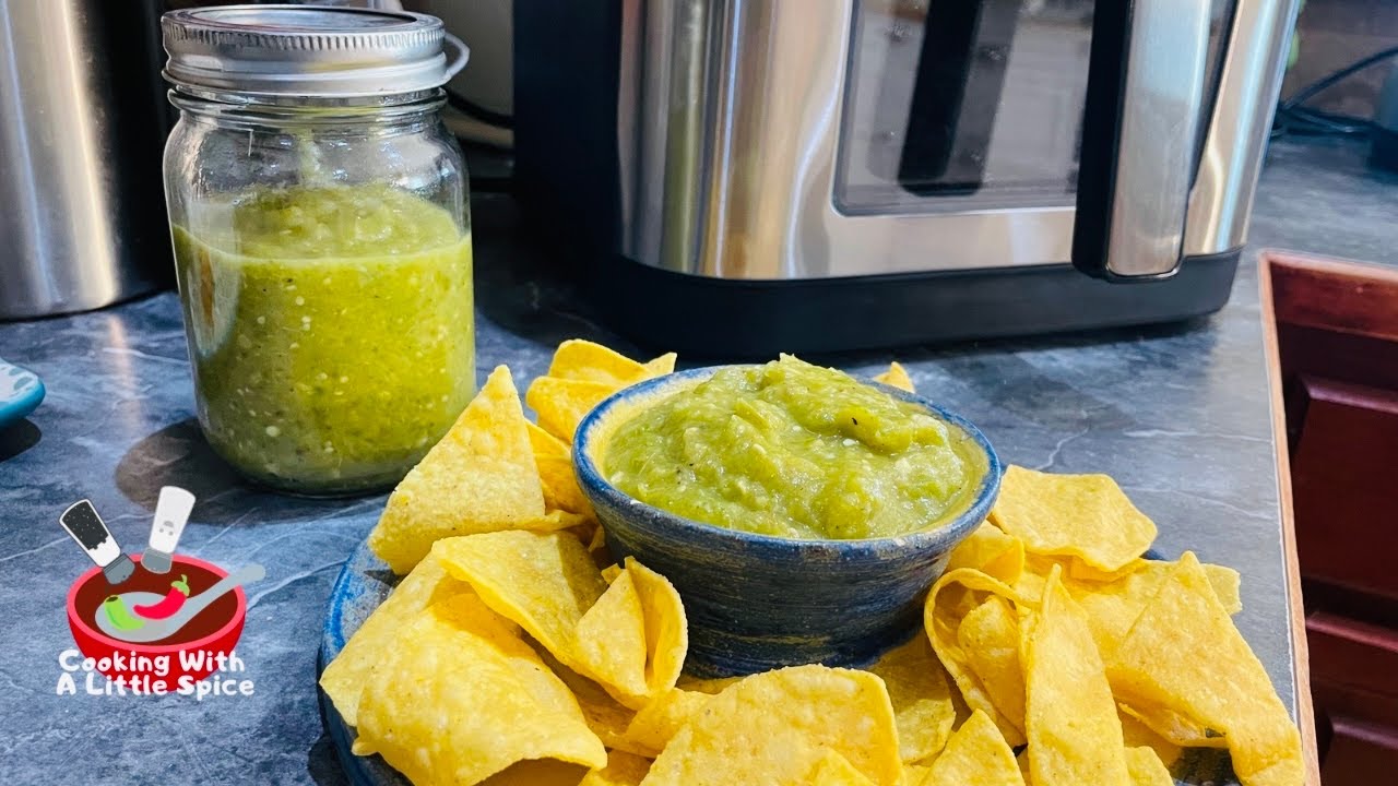 Roasted Tomatillo ￼Green Salsa in the Air Fryer (KitchenElite)