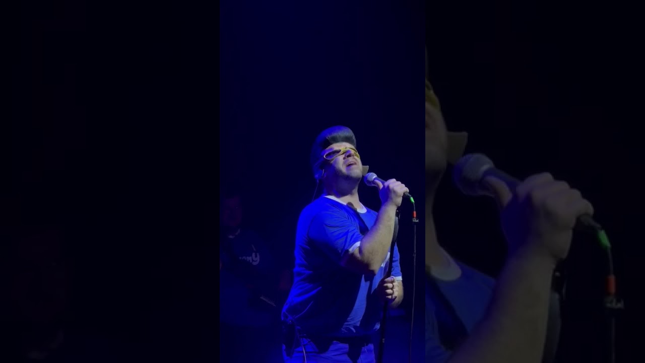Tony Pitony Polietilene Live Pozzuoli 