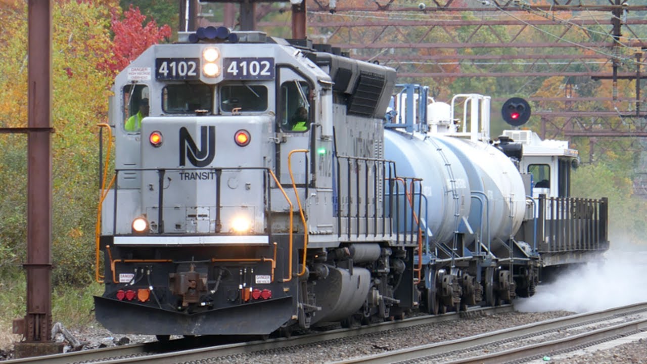The AquaTrack Train with NJT 4102