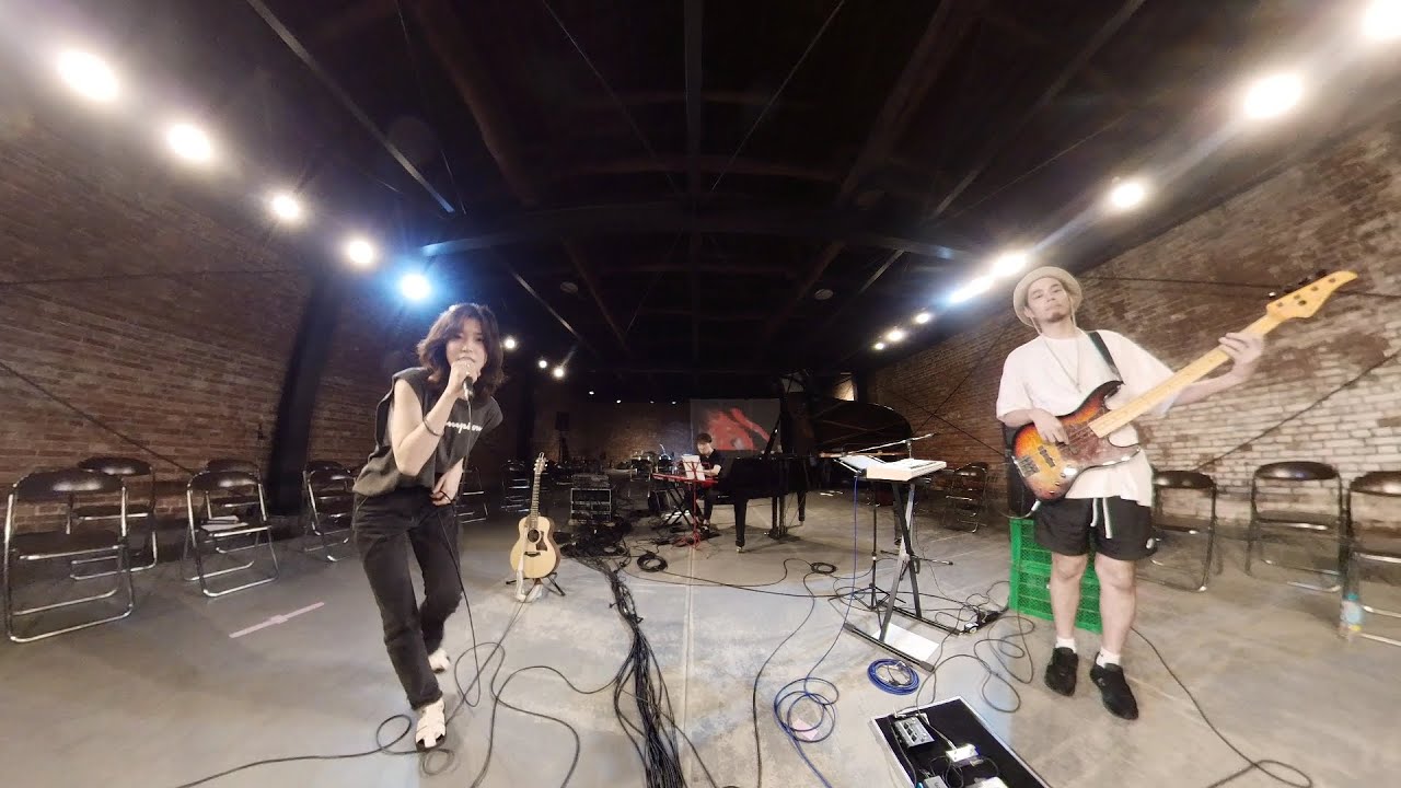 XinU / 合図 EYES 合図 / 360°ライブ映像