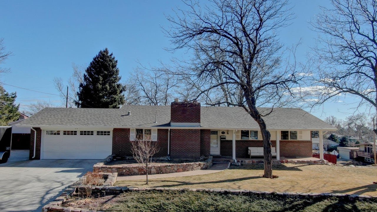 986 S Cole Dr, Lakewood, CO