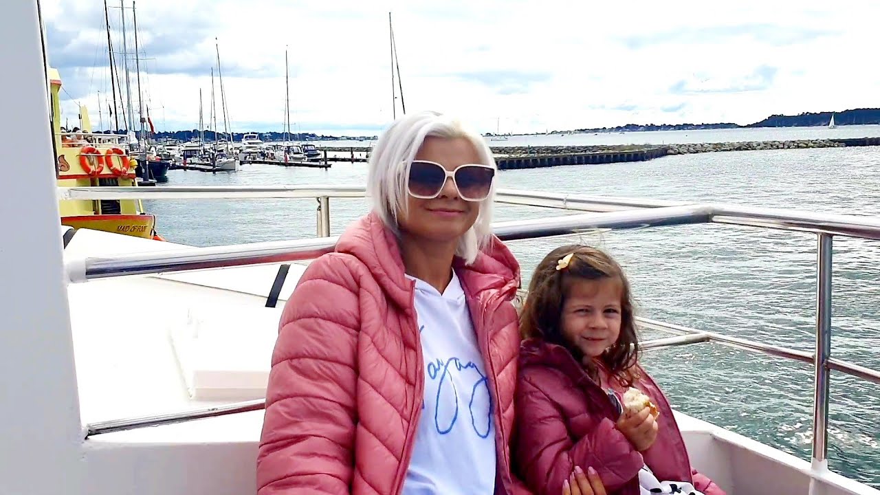 Poole Harbour and Islands circular cruise with Princess Sarah Melanie