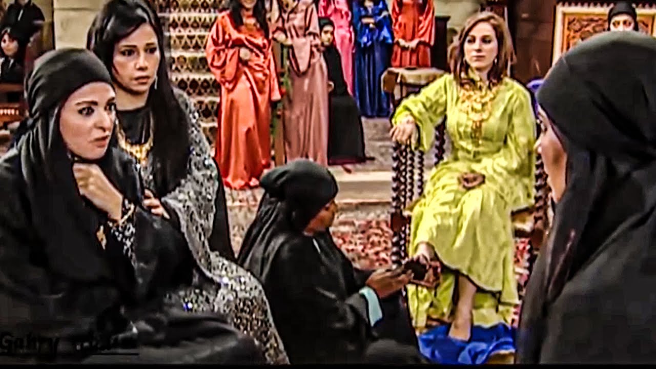 قريبتك ام عين وحشة لما تيجي الحنة بتاعتك وتشوفك بهدوم قصيرة وتلاقيك بيضة قشطة 🔥