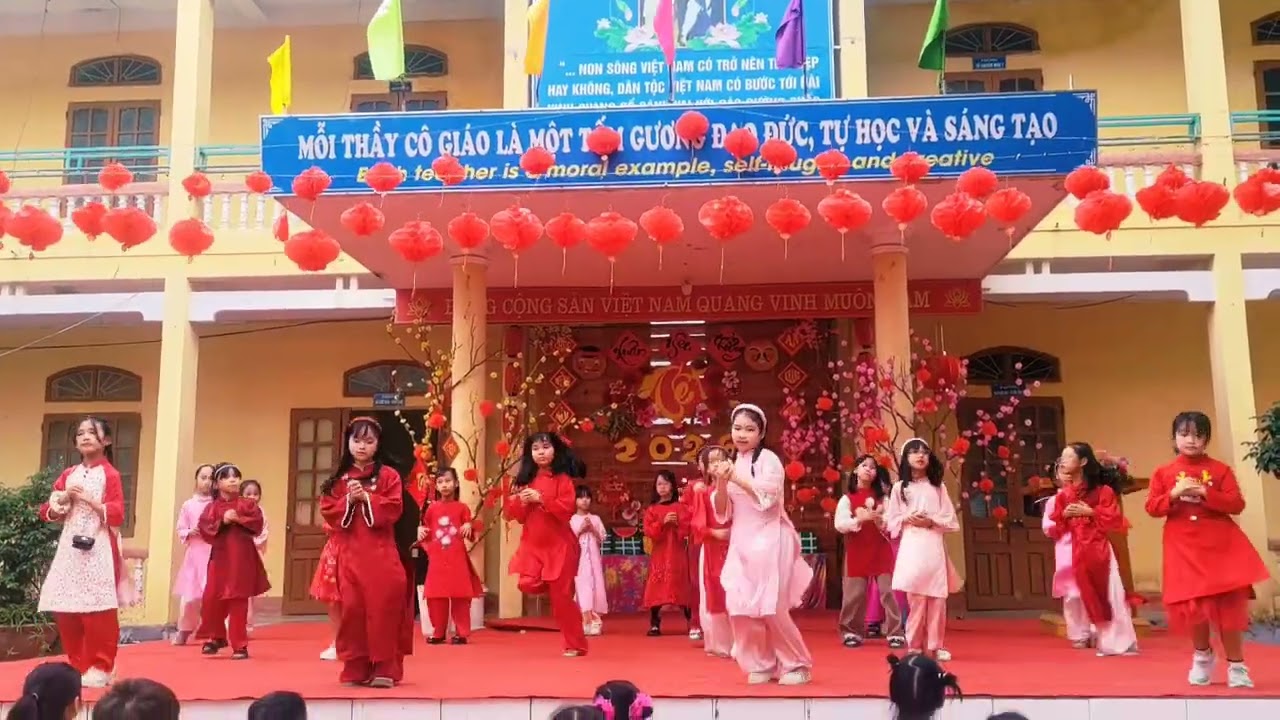 Xuân 2026 ( Quỳnh Chi 9 tuổi)
